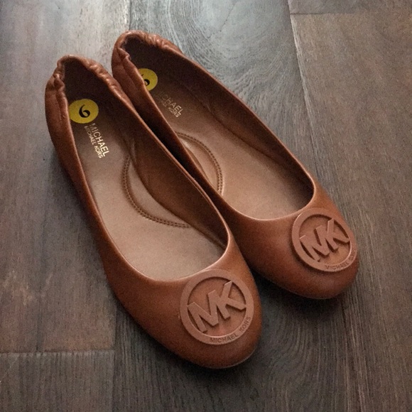 michael kors lindsay ballet flats